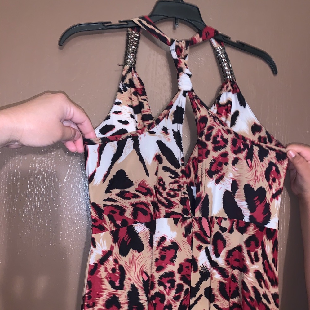 Dress - Picture 3 of 3